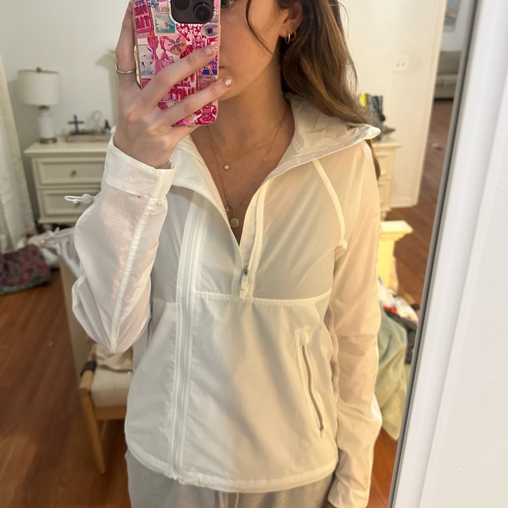Lululemon light windbreaker and water resistant jacket
